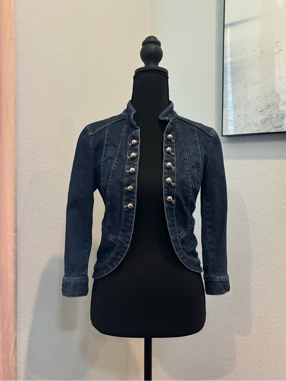 WHBM Cropped Fitted Denim Jacket